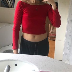 BRANDY MELVILLE OFF THE SHOULDER LONG SLEEVED